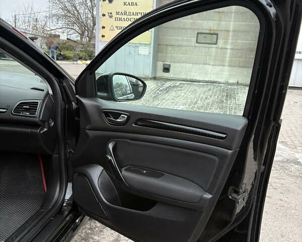 Черный Рено Меган, объемом двигателя 1.46 л и пробегом 190 тыс. км за 12200 $, фото 16 на Automoto.ua