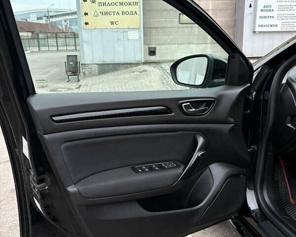 Черный Рено Меган, объемом двигателя 1.46 л и пробегом 190 тыс. км за 12200 $, фото 14 на Automoto.ua