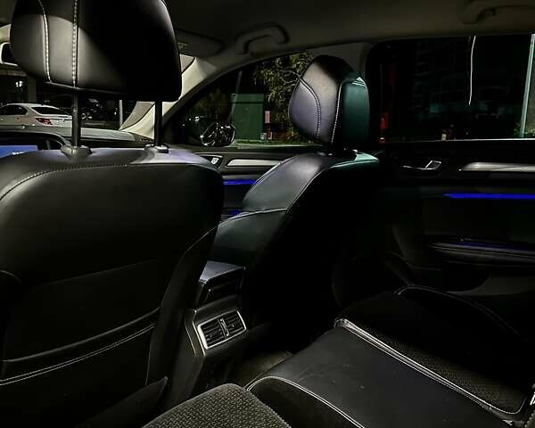 Чорний Рено Меган, об'ємом двигуна 1.46 л та пробігом 270 тис. км за 13100 $, фото 3 на Automoto.ua