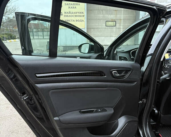 Черный Рено Меган, объемом двигателя 1.46 л и пробегом 190 тыс. км за 12200 $, фото 15 на Automoto.ua