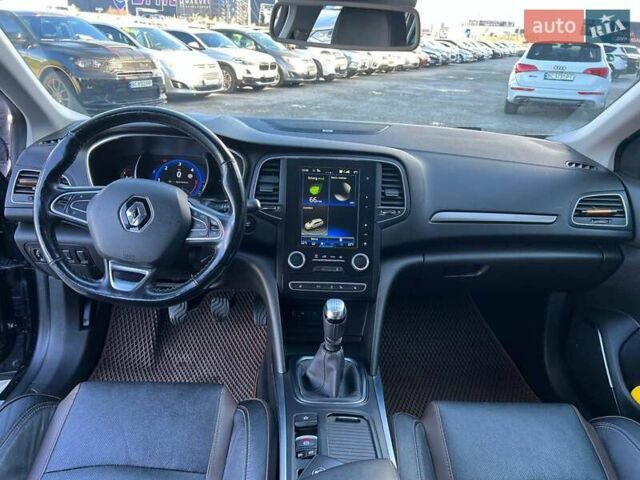 Чорний Рено Меган, об'ємом двигуна 1.6 л та пробігом 221 тис. км за 13990 $, фото 32 на Automoto.ua