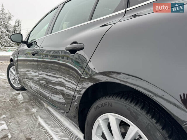 Черный Рено Меган, объемом двигателя 1.5 л и пробегом 67 тыс. км за 14996 $, фото 14 на Automoto.ua