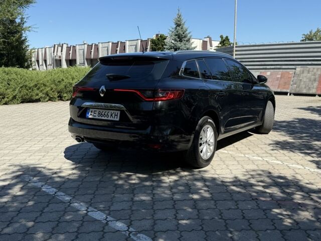 Черный Рено Меган, объемом двигателя 1.5 л и пробегом 245 тыс. км за 12999 $, фото 6 на Automoto.ua