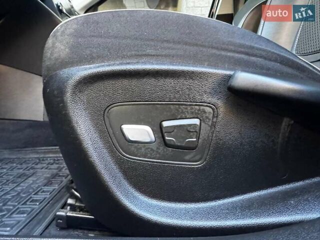 Черный Рено Меган, объемом двигателя 1.46 л и пробегом 205 тыс. км за 13550 $, фото 37 на Automoto.ua