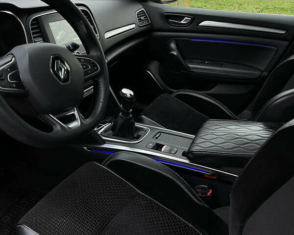 Черный Рено Меган, объемом двигателя 1.5 л и пробегом 150 тыс. км за 14500 $, фото 7 на Automoto.ua