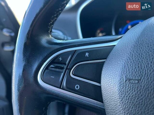 Чорний Рено Меган, об'ємом двигуна 1.6 л та пробігом 221 тис. км за 13990 $, фото 23 на Automoto.ua