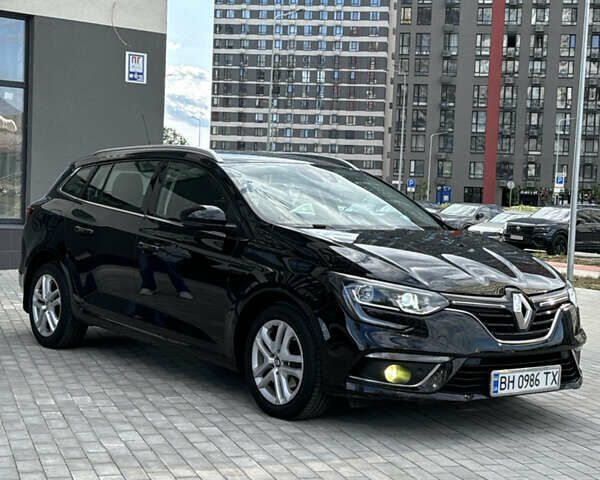 Черный Рено Меган, объемом двигателя 1.46 л и пробегом 219 тыс. км за 11900 $, фото 1 на Automoto.ua