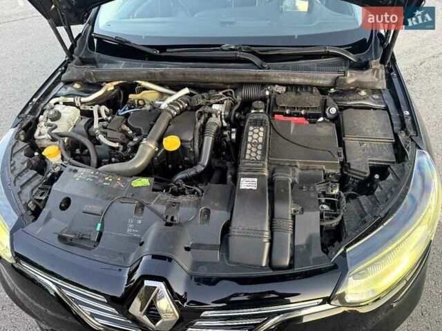 Чорний Рено Меган, об'ємом двигуна 1.46 л та пробігом 231 тис. км за 14999 $, фото 5 на Automoto.ua