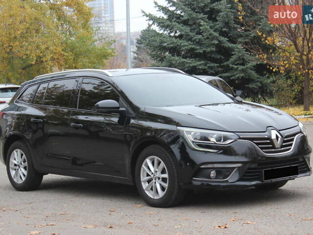 Черный Рено Меган, объемом двигателя 1.46 л и пробегом 198 тыс. км за 12300 $, фото 3 на Automoto.ua