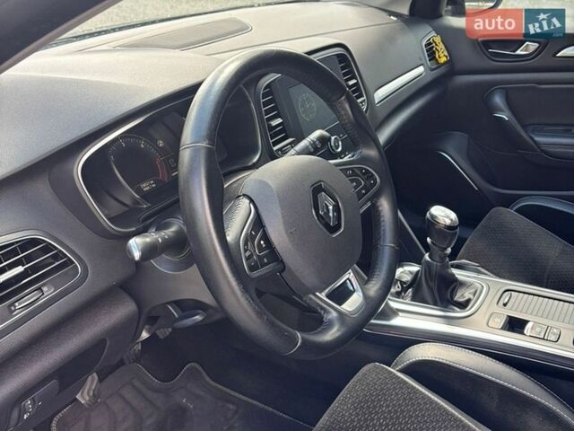 Черный Рено Меган, объемом двигателя 1.5 л и пробегом 258 тыс. км за 13300 $, фото 15 на Automoto.ua