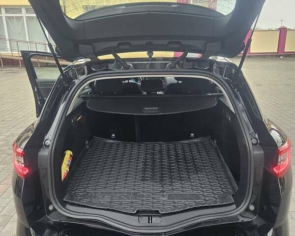 Черный Рено Меган, объемом двигателя 1.46 л и пробегом 181 тыс. км за 13300 $, фото 12 на Automoto.ua