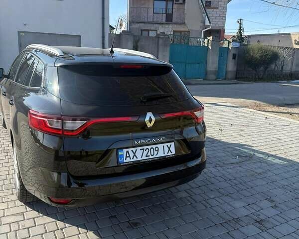 Черный Рено Меган, объемом двигателя 1.5 л и пробегом 203 тыс. км за 10700 $, фото 9 на Automoto.ua