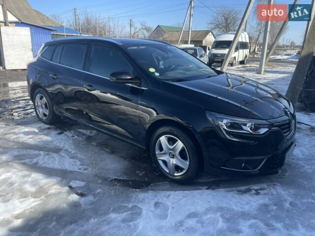 Черный Рено Меган, объемом двигателя 1.46 л и пробегом 260 тыс. км за 12500 $, фото 3 на Automoto.ua
