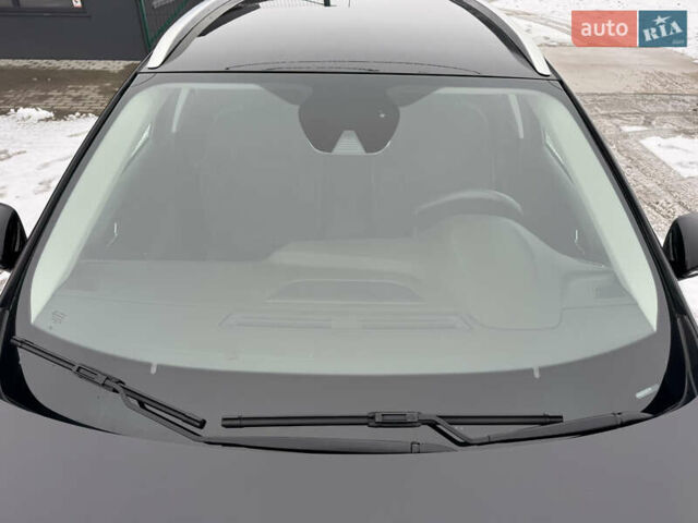 Черный Рено Меган, объемом двигателя 1.5 л и пробегом 67 тыс. км за 14996 $, фото 18 на Automoto.ua