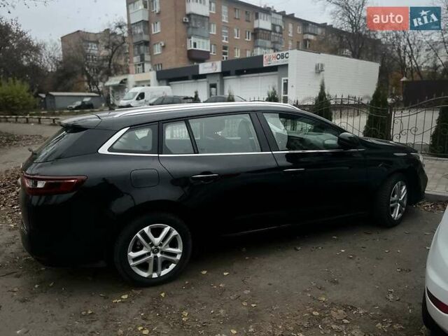 Черный Рено Меган, объемом двигателя 1.5 л и пробегом 224 тыс. км за 14000 $, фото 1 на Automoto.ua