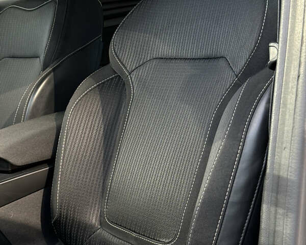 Черный Рено Меган, объемом двигателя 1.46 л и пробегом 219 тыс. км за 11900 $, фото 26 на Automoto.ua