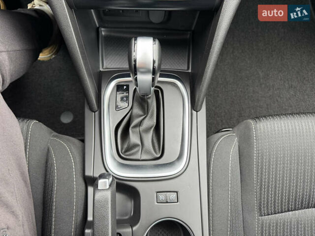 Черный Рено Меган, объемом двигателя 1.5 л и пробегом 67 тыс. км за 14996 $, фото 41 на Automoto.ua