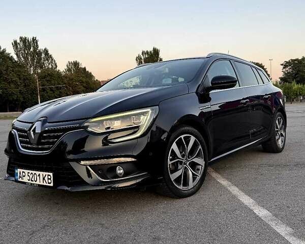 Чорний Рено Меган, об'ємом двигуна 1.46 л та пробігом 231 тис. км за 14999 $, фото 1 на Automoto.ua