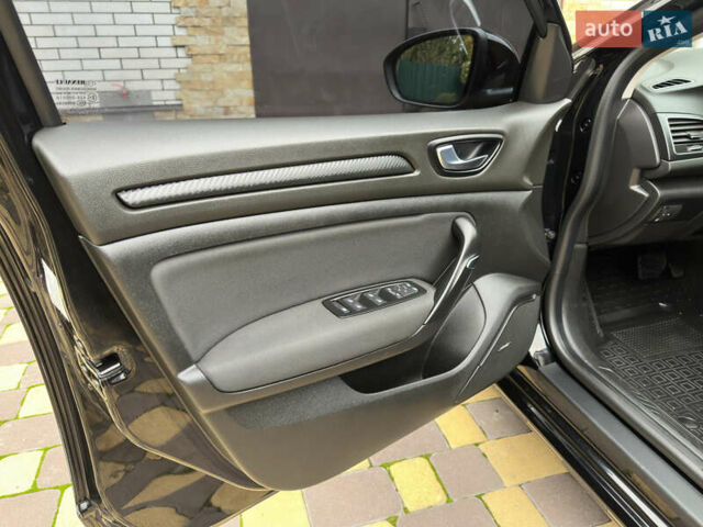 Черный Рено Меган, объемом двигателя 1.46 л и пробегом 178 тыс. км за 13299 $, фото 25 на Automoto.ua