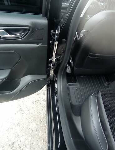 Черный Рено Меган, объемом двигателя 1.46 л и пробегом 215 тыс. км за 14700 $, фото 10 на Automoto.ua