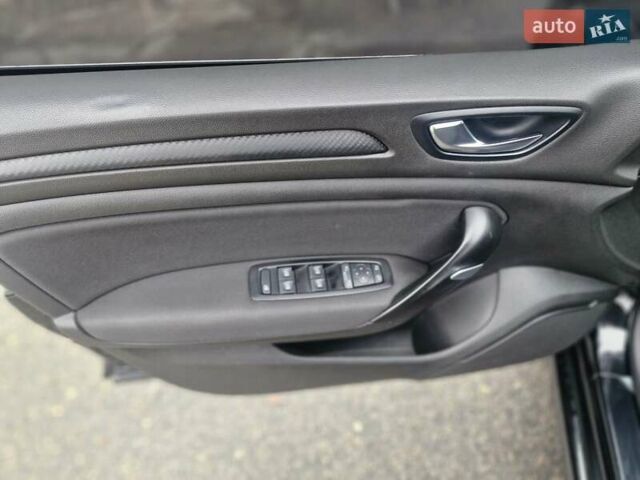 Черный Рено Меган, объемом двигателя 1.46 л и пробегом 207 тыс. км за 13200 $, фото 33 на Automoto.ua