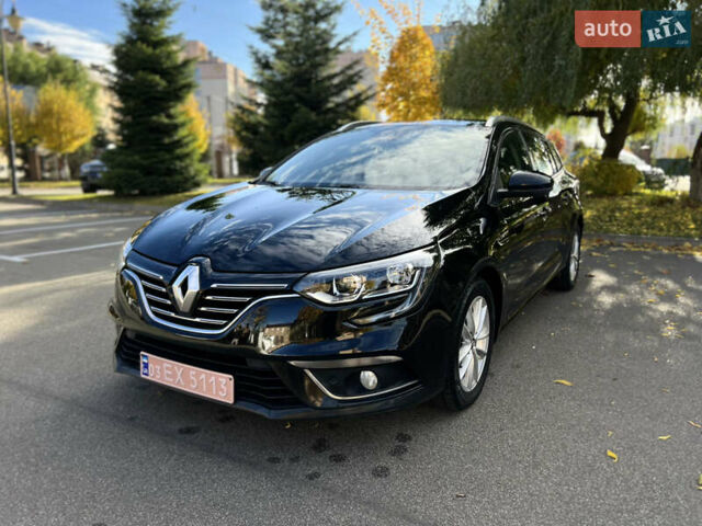 Черный Рено Меган, объемом двигателя 1.5 л и пробегом 265 тыс. км за 11999 $, фото 1 на Automoto.ua