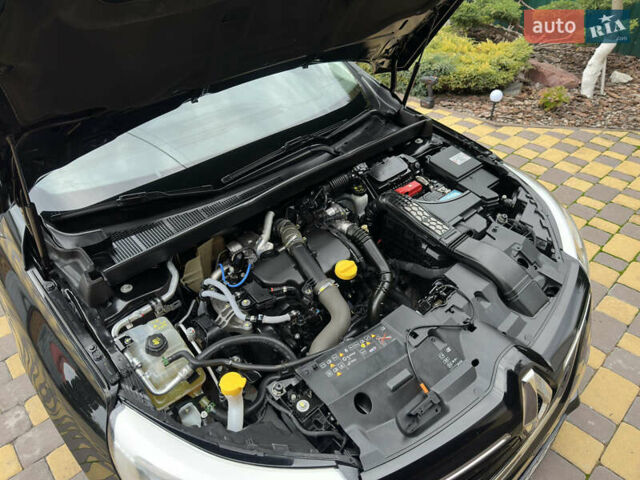 Черный Рено Меган, объемом двигателя 1.46 л и пробегом 178 тыс. км за 13299 $, фото 23 на Automoto.ua