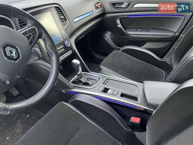 Чорний Рено Меган, об'ємом двигуна 1.46 л та пробігом 190 тис. км за 12250 $, фото 25 на Automoto.ua