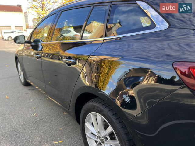 Черный Рено Меган, объемом двигателя 1.5 л и пробегом 265 тыс. км за 11999 $, фото 16 на Automoto.ua