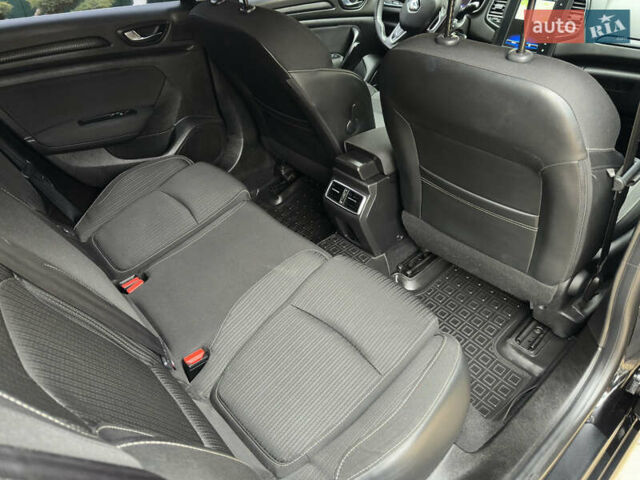 Черный Рено Меган, объемом двигателя 1.46 л и пробегом 178 тыс. км за 13299 $, фото 39 на Automoto.ua