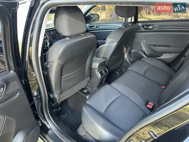 Чорний Рено Меган, об'ємом двигуна 1.46 л та пробігом 178 тис. км за 12700 $, фото 33 на Automoto.ua