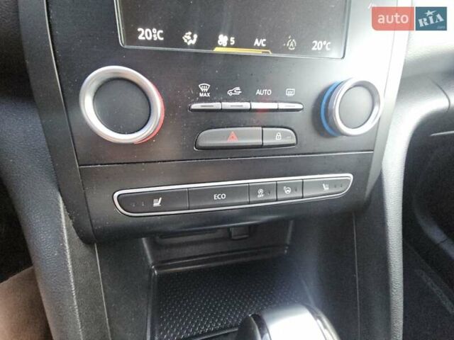 Черный Рено Меган, объемом двигателя 1.46 л и пробегом 210 тыс. км за 14600 $, фото 49 на Automoto.ua