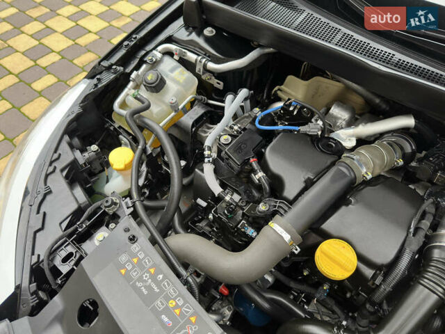 Черный Рено Меган, объемом двигателя 1.46 л и пробегом 178 тыс. км за 13299 $, фото 22 на Automoto.ua