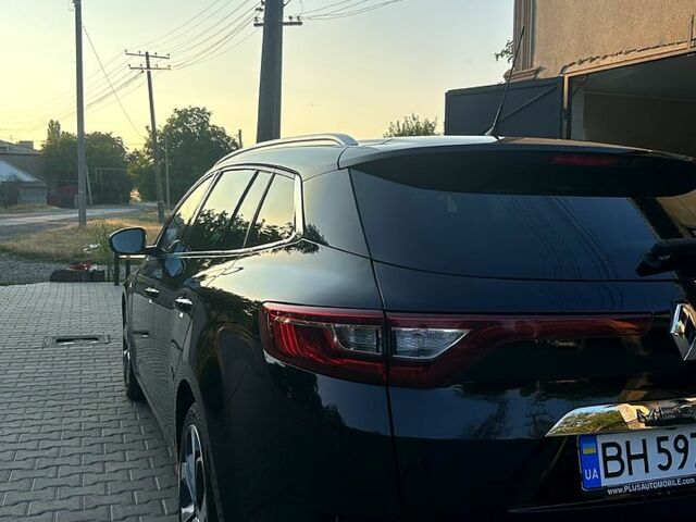 Черный Рено Меган, объемом двигателя 1.6 л и пробегом 174 тыс. км за 17000 $, фото 2 на Automoto.ua