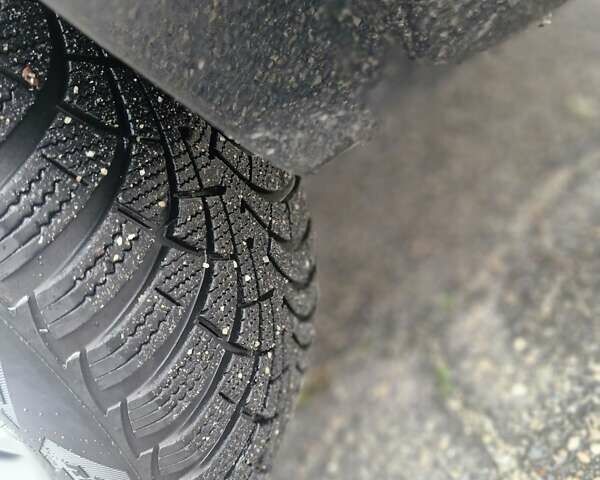 Черный Рено Меган, объемом двигателя 1.46 л и пробегом 207 тыс. км за 13200 $, фото 20 на Automoto.ua