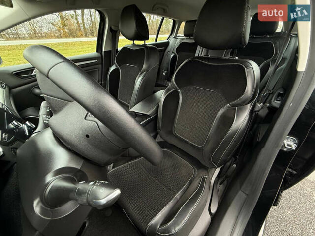 Черный Рено Меган, объемом двигателя 1.5 л и пробегом 254 тыс. км за 13500 $, фото 26 на Automoto.ua