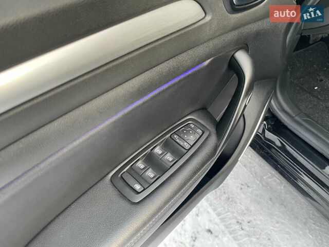 Чорний Рено Меган, об'ємом двигуна 1.46 л та пробігом 190 тис. км за 12250 $, фото 16 на Automoto.ua