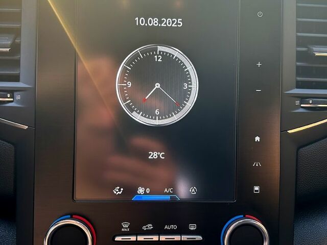 Черный Рено Меган, объемом двигателя 1.6 л и пробегом 174 тыс. км за 17000 $, фото 8 на Automoto.ua