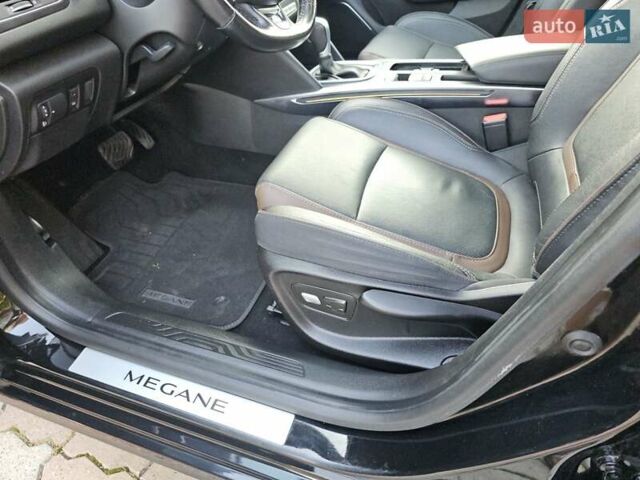 Черный Рено Меган, объемом двигателя 1.46 л и пробегом 210 тыс. км за 14600 $, фото 27 на Automoto.ua
