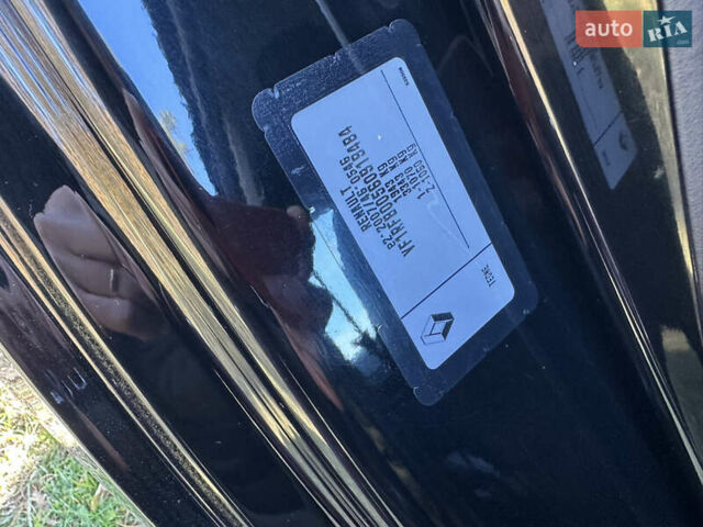 Чорний Рено Меган, об'ємом двигуна 1.46 л та пробігом 178 тис. км за 12700 $, фото 28 на Automoto.ua