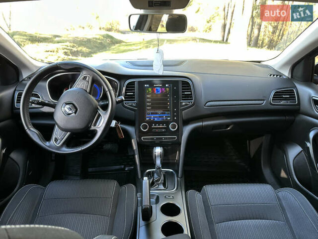 Чорний Рено Меган, об'ємом двигуна 1.46 л та пробігом 178 тис. км за 12700 $, фото 34 на Automoto.ua