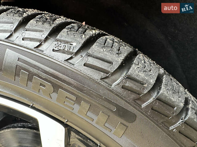 Черный Рено Меган, объемом двигателя 1.46 л и пробегом 178 тыс. км за 12600 $, фото 18 на Automoto.ua