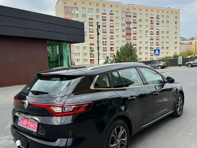 Черный Рено Меган, объемом двигателя 1.5 л и пробегом 226 тыс. км за 12500 $, фото 7 на Automoto.ua