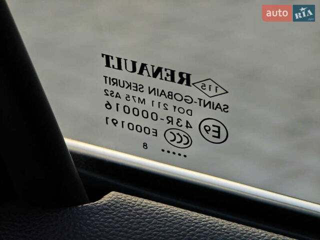 Чорний Рено Меган, об'ємом двигуна 1.5 л та пробігом 176 тис. км за 17900 $, фото 15 на Automoto.ua