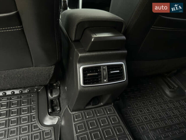 Черный Рено Меган, объемом двигателя 1.46 л и пробегом 178 тыс. км за 12600 $, фото 36 на Automoto.ua