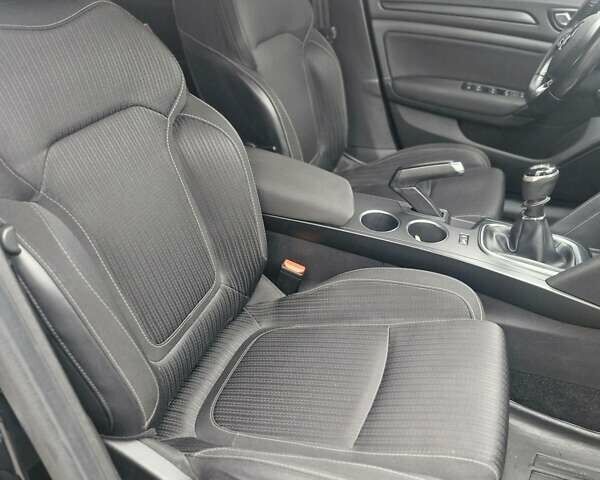Черный Рено Меган, объемом двигателя 1.46 л и пробегом 207 тыс. км за 13200 $, фото 28 на Automoto.ua