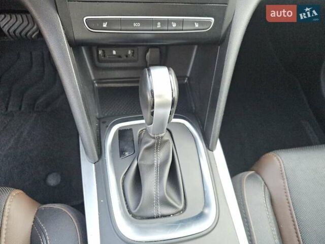 Черный Рено Меган, объемом двигателя 1.46 л и пробегом 210 тыс. км за 14600 $, фото 19 на Automoto.ua