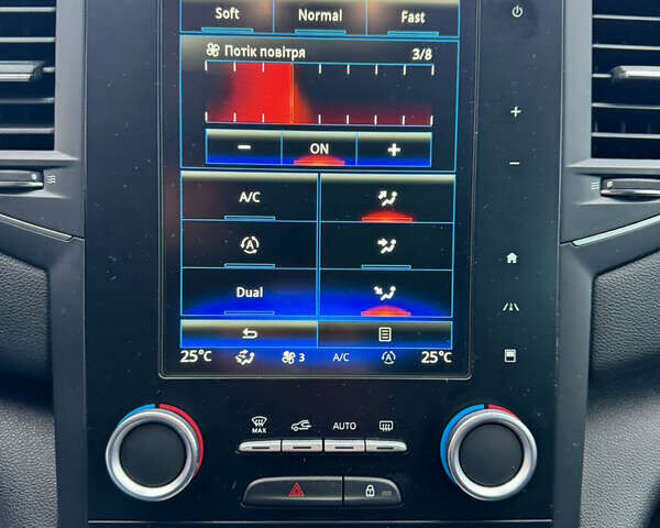 Чорний Рено Меган, об'ємом двигуна 1.5 л та пробігом 222 тис. км за 13800 $, фото 20 на Automoto.ua