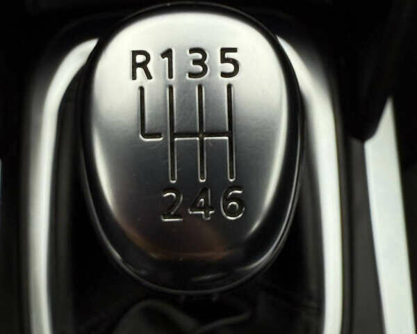 Черный Рено Меган, объемом двигателя 1.5 л и пробегом 254 тыс. км за 13500 $, фото 33 на Automoto.ua