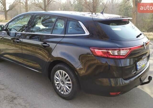 Черный Рено Меган, объемом двигателя 1.39 л и пробегом 142 тыс. км за 12650 $, фото 10 на Automoto.ua